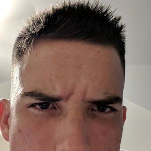 Meet your Posher, Daniel